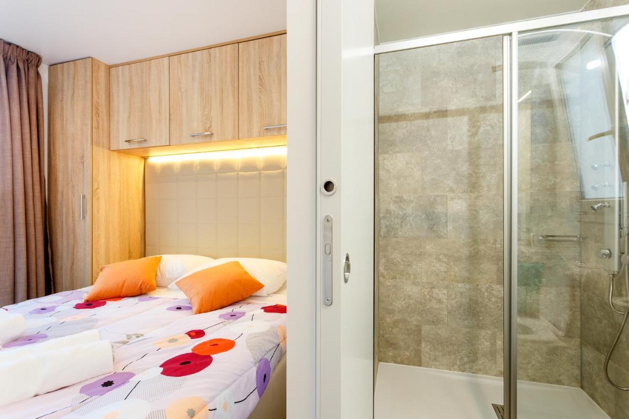 Mobile Homes - Lanterna Premium Camping Resort Tar-Vabriga Dış mekan fotoğraf