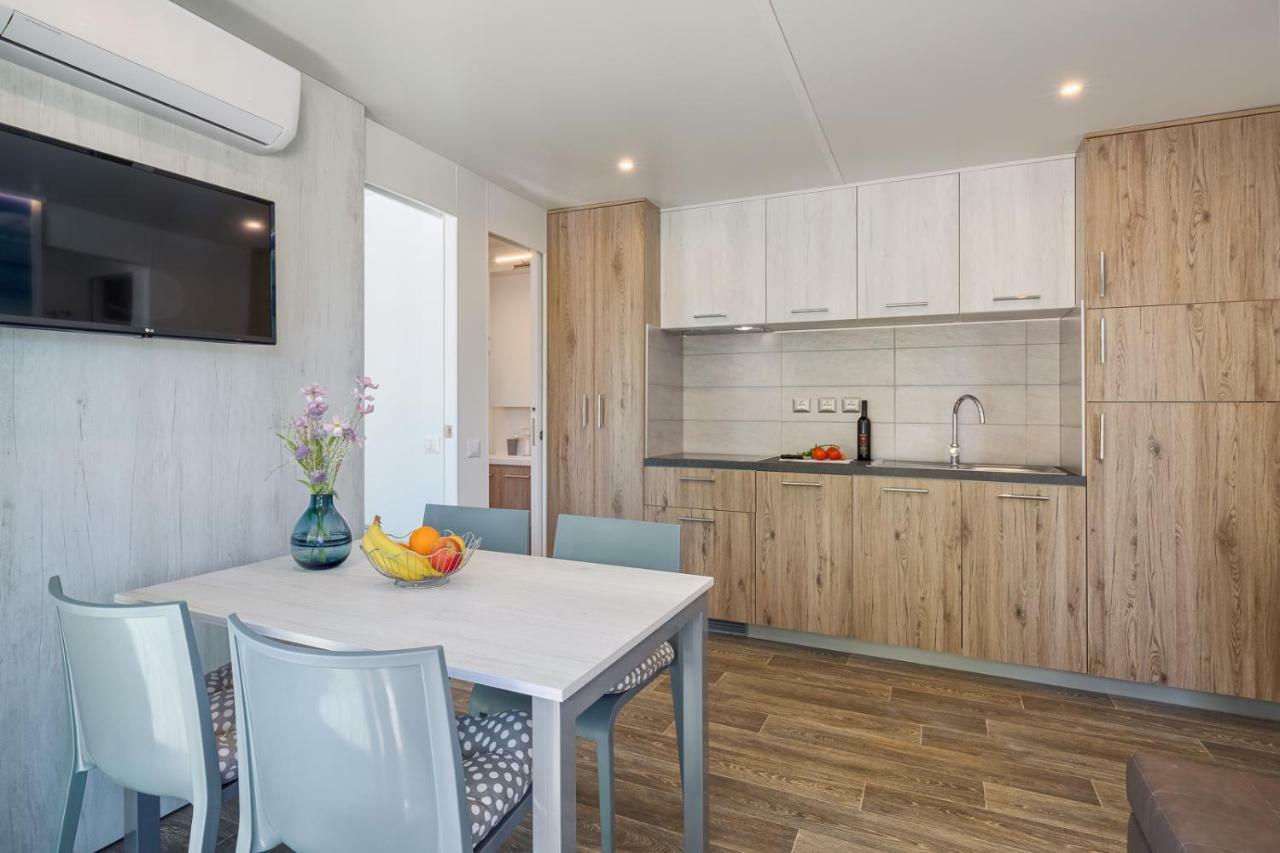 Mobile Homes - Lanterna Premium Camping Resort Tar-Vabriga Dış mekan fotoğraf