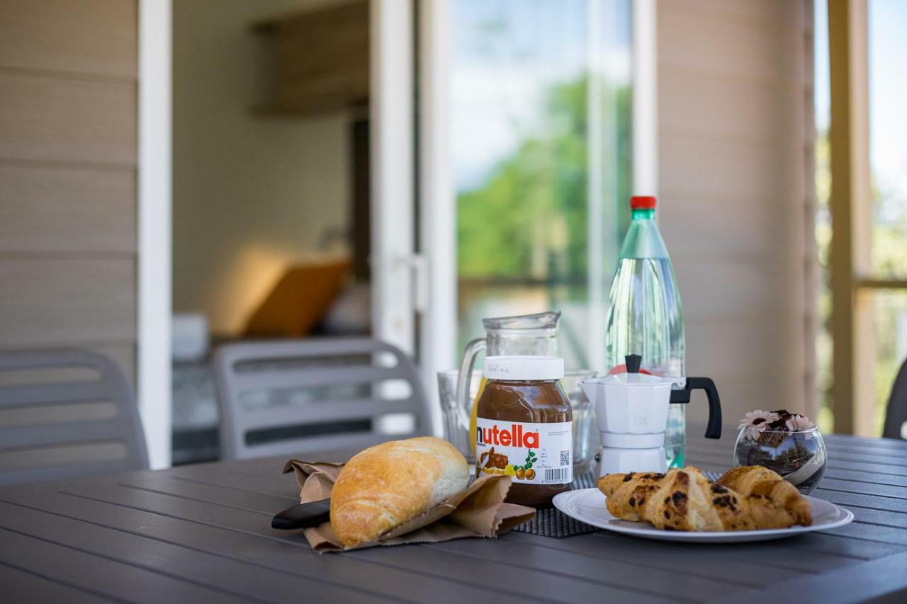 Mobile Homes - Lanterna Premium Camping Resort Tar-Vabriga Dış mekan fotoğraf